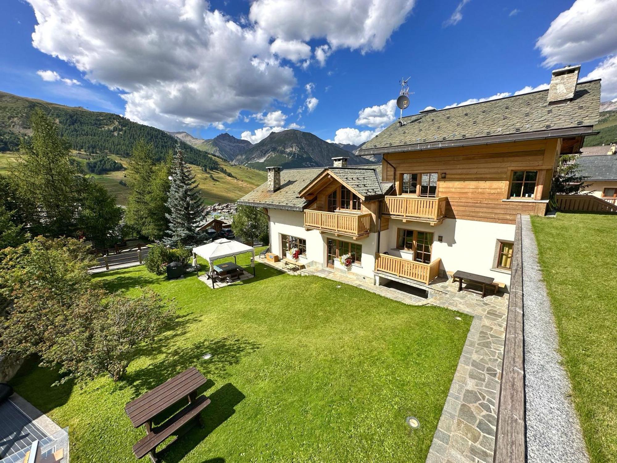 Chalet Monteneve Appartamento Verde Livigno Luaran gambar